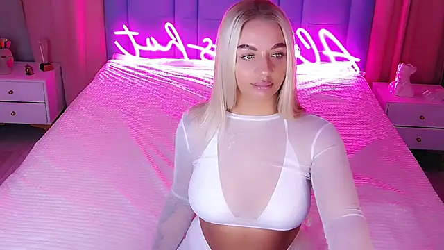 AllwaysHotJ online show from November 2025 02:15:01 AM