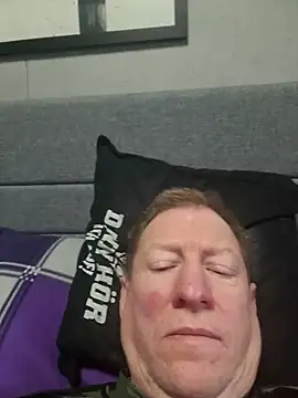 tomtom111111 online show from January 2026 12:12:01 PM