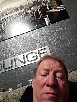 Snapshot of tomtom111111 chatting on November 2025 04:55:02 PM tomtom111111 online show from November 2025 04:55:02 PM