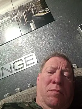 tomtom111111 online show from January 2026 10:48:02 PM