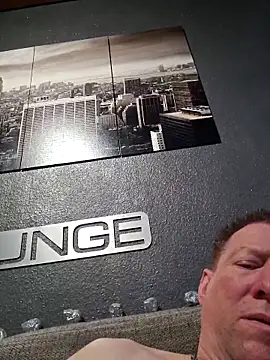 tomtom111111 online show from February 2026 01:41:02 PM