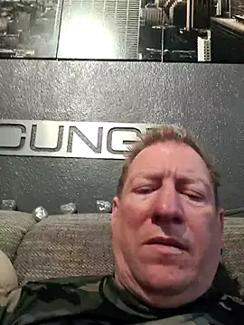 Snapshot of tomtom111111 chatting on December 2025 02:41:02 PM tomtom111111 online show from December 2025 02:41:02 PM