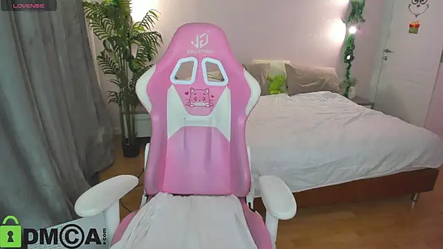 Lesya Flin online show from December 2025 09:25:01 AM