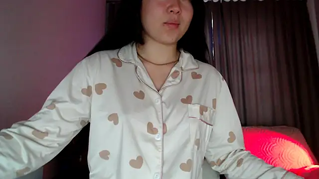 Lili asian online show from October 2025 12:13:02 PM