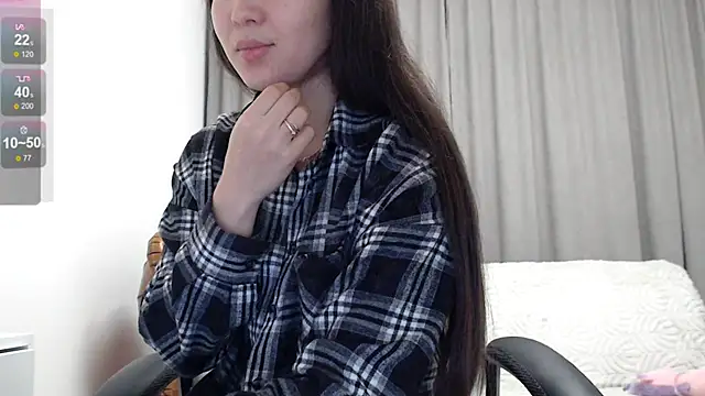 Lili asian online show from October 2025 07:10:01 PM