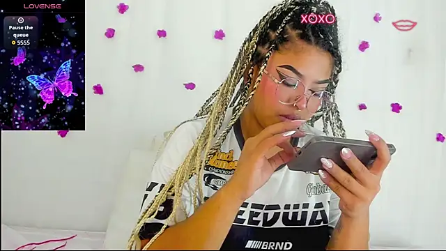 moana taylor online show from January 2026 03:37:01 PM