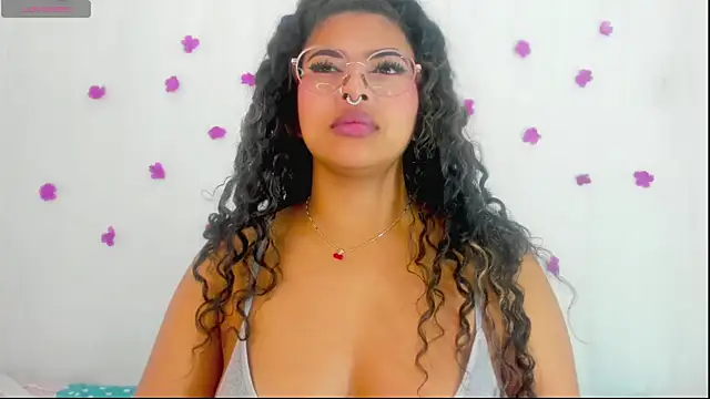 moana taylor online show from September 2025 12:44:01 PM