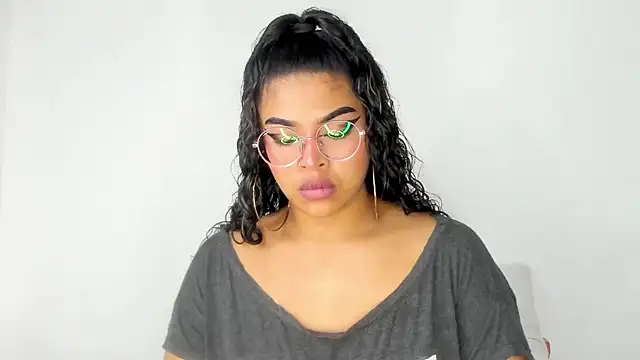 moana taylor online show from February 2025 10:05:01 AM