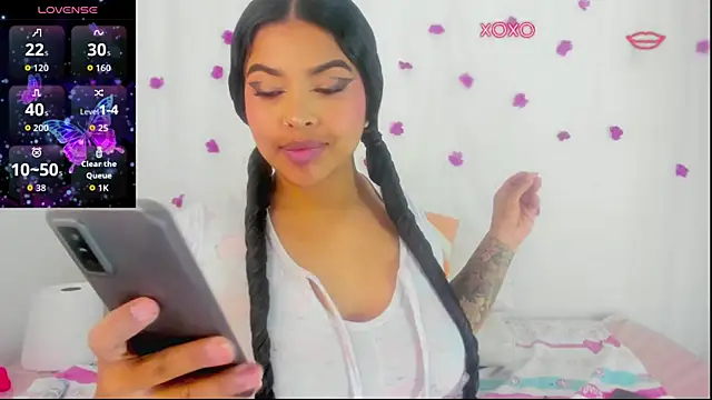 moana taylor online show from November 2025 01:59:01 PM