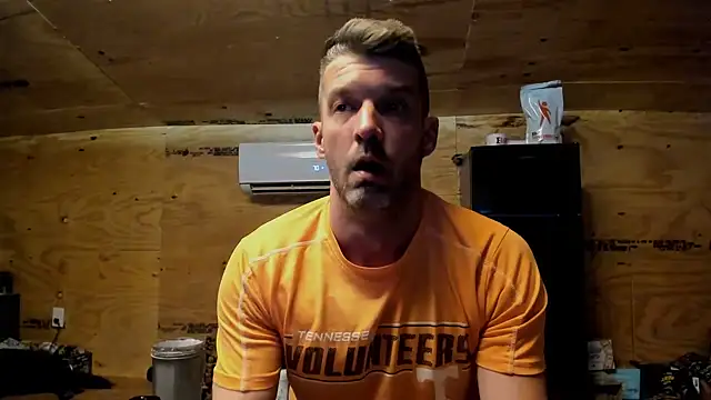 Snapshot of Kenny_Kyle chatting on September 2025 01:01:01 AM Kenny Kyle online show from September 2025 01:01:01 AM