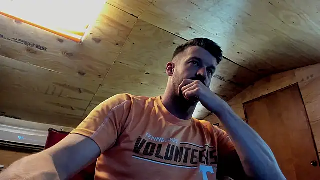 Snapshot of Kenny_Kyle chatting on October 2025 08:07:01 PM Kenny Kyle online show from October 2025 08:07:01 PM