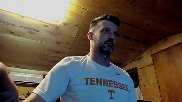 Snapshot of Kenny_Kyle chatting on October 2025 04:33:01 AM Kenny Kyle online show from October 2025 04:33:01 AM