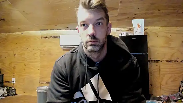 Snapshot of Kenny_Kyle chatting on November 2025 12:05:02 PM Kenny Kyle online show from November 2025 12:05:02 PM