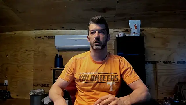 Snapshot of Kenny_Kyle chatting on November 2025 12:20:01 PM Kenny Kyle online show from November 2025 12:20:01 PM