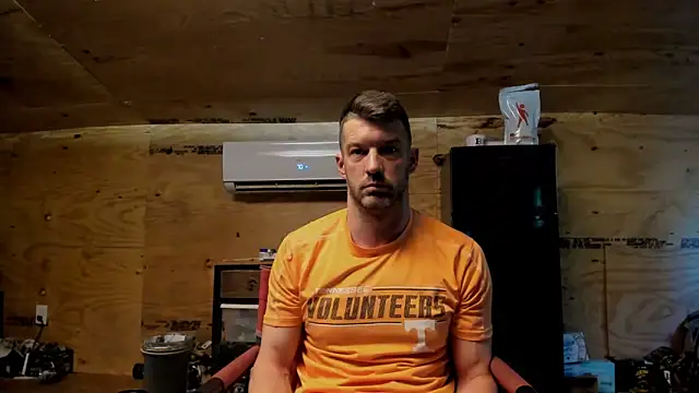 Snapshot of Kenny_Kyle chatting on September 2025 01:51:01 PM Kenny Kyle online show from September 2025 01:51:01 PM