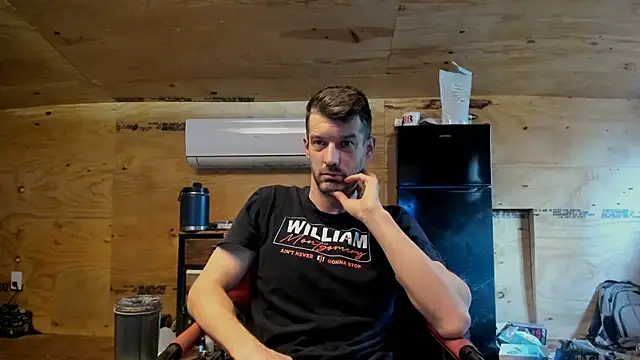 Snapshot of Kenny_Kyle chatting on November 2025 02:31:02 PM Kenny Kyle online show from November 2025 02:31:02 PM