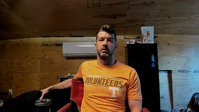 Snapshot of Kenny_Kyle chatting on November 2025 04:06:02 PM Kenny Kyle online show from November 2025 04:06:02 PM