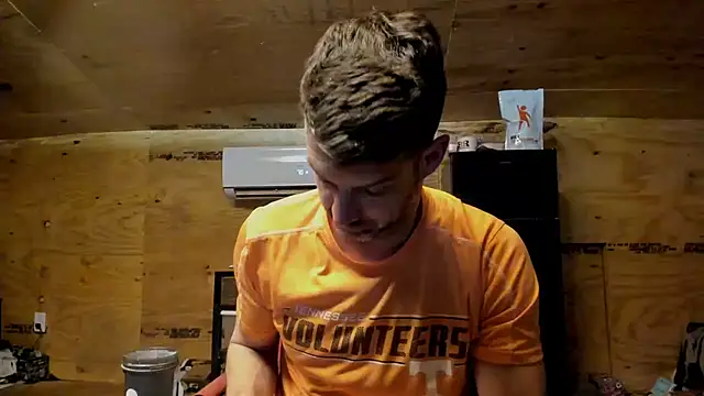 Snapshot of Kenny_Kyle chatting on November 2025 07:19:01 AM Kenny Kyle online show from November 2025 07:19:01 AM