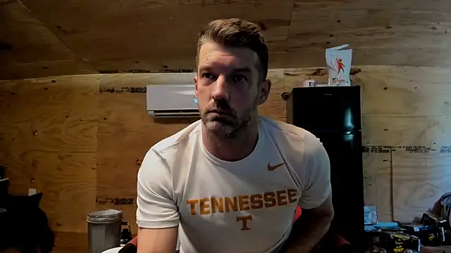 Snapshot of Kenny_Kyle chatting on September 2025 04:56:01 PM Kenny Kyle online show from September 2025 04:56:01 PM