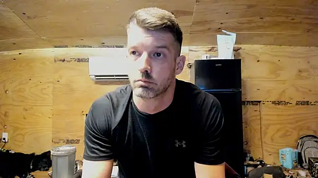 Snapshot of Kenny_Kyle chatting on October 2025 04:37:02 AM Kenny Kyle online show from October 2025 04:37:02 AM