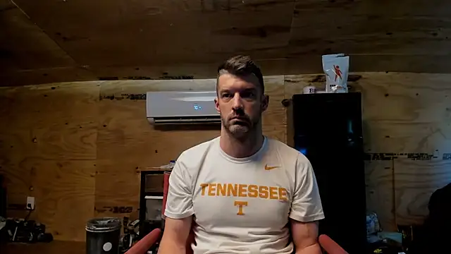 Snapshot of Kenny_Kyle chatting on September 2025 01:28:02 PM Kenny Kyle online show from September 2025 01:28:02 PM