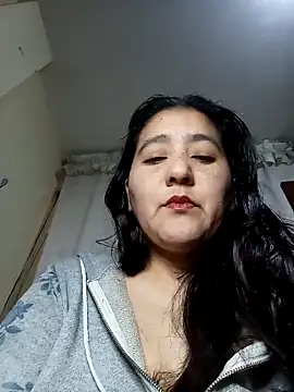 Gatubela212 online show from November 2025 10:14:01 PM