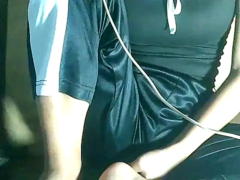 Snapshot of PinaySkinnyGirl chatting on November 2025 08:36:02 AM PinaySkinnyGirl online show from November 2025 08:36:02 AM