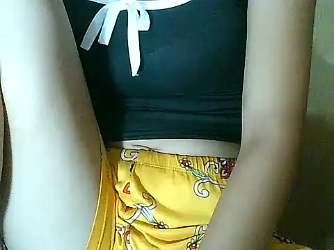 Snapshot of PinaySkinnyGirl chatting on October 2025 11:34:02 AM PinaySkinnyGirl online show from October 2025 11:34:02 AM