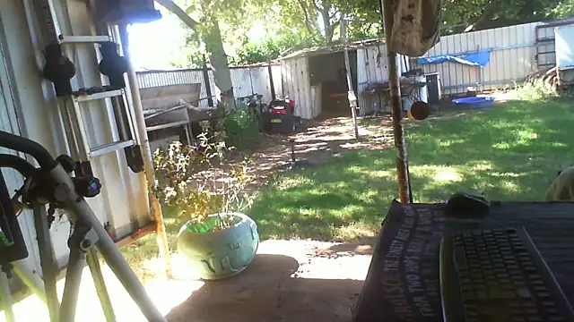 herbie010666 online show from April 2026 04:06:01 AM