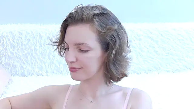 Beauty Alex online show from June 2026 02:02:02 AM