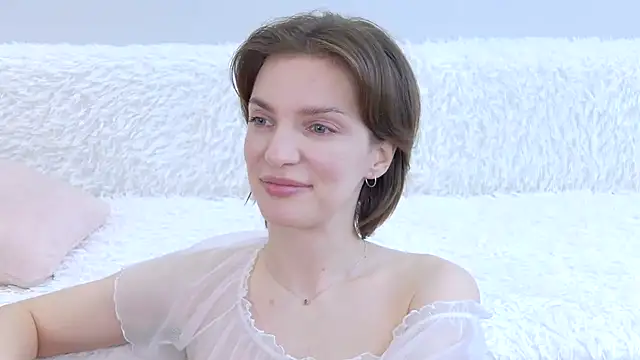 Beauty Alex online show from February 2026 03:46:01 AM