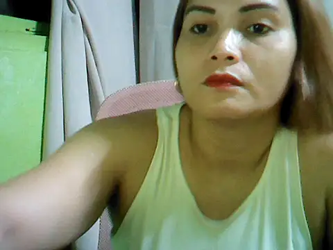 ashlylove25 online show from May 2026 10:38:02 AM