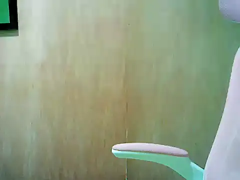 ashlylove25 online show from October 2025 04:46:02 AM