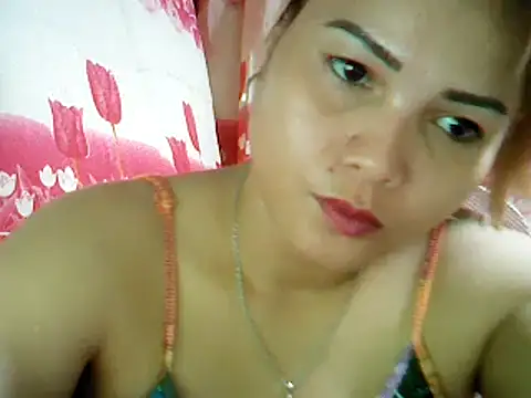 ashlylove25 online show from May 2026 01:48:01 AM