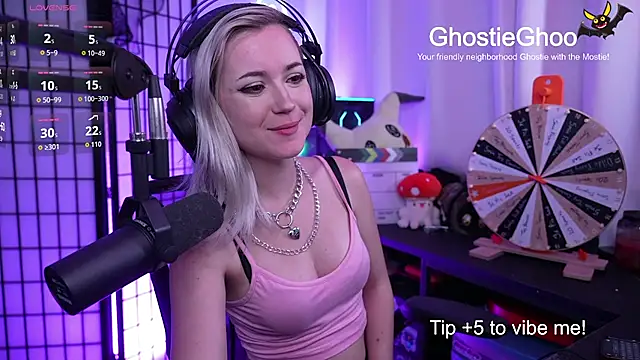 Snapshot of GhostieGhoo chatting on June 2026 11:13:02 PM GhostieGhoo online show from June 2026 11:13:02 PM