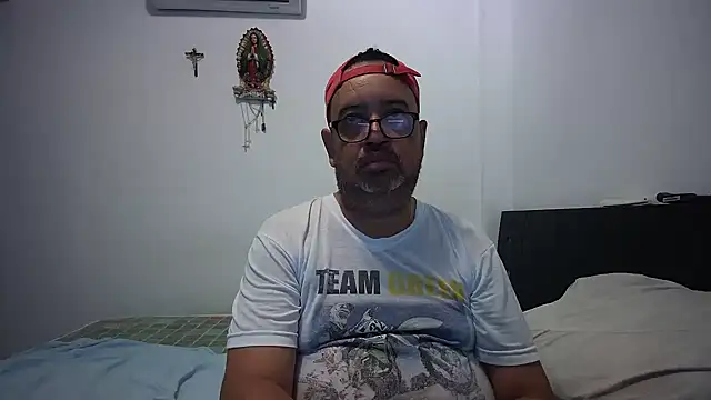 djtomxxx2777 online show from December 2025 08:37:01 PM