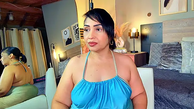 Madissononee online show from June 2026 12:33:02 AM