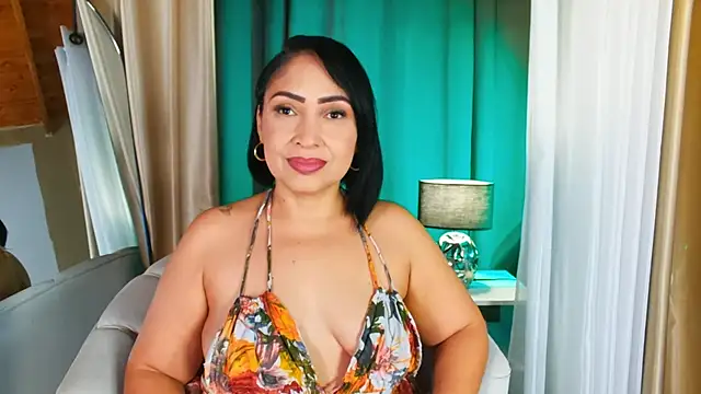 Madissononee online show from November 2025 02:23:02 AM