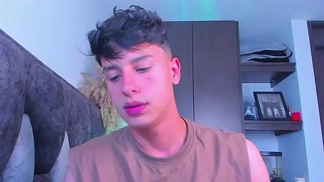 Snapshot of I_Gabriel chatting on January 2025 11:27:01 PM I Gabriel online show from January 2025 11:27:01 PM