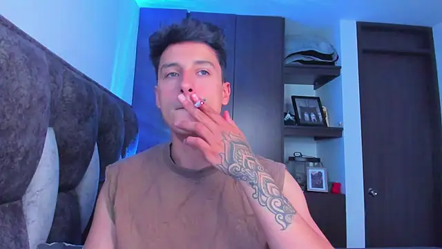 Snapshot of I_Gabriel chatting on January 2025 09:04:02 PM I Gabriel online show from January 2025 09:04:02 PM