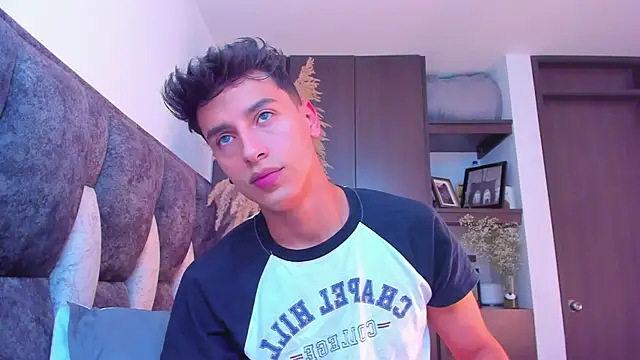 Snapshot of I_Gabriel chatting on December 2024 09:02:02 PM I Gabriel online show from December 2024 09:02:02 PM