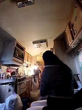 khloebanques online show from February 2026 04:26:01 PM