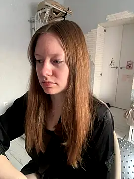 Snapshot of ConnieDaw chatting on December 2025 05:01:02 AM ConnieDaw online show from December 2025 05:01:02 AM