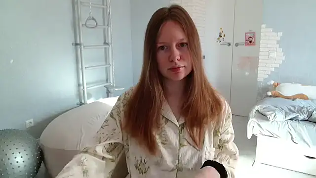 Snapshot of ConnieDaw chatting on October 2025 07:53:02 AM ConnieDaw online show from October 2025 07:53:02 AM