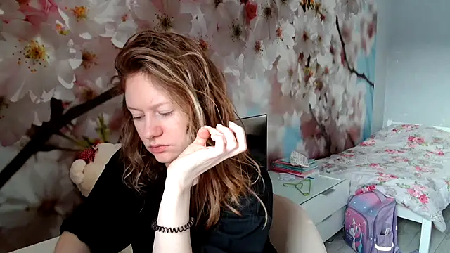 ConnieDaw online show from January 2025 08:10:01 AM