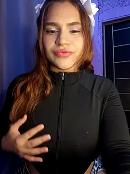 Snapshot of SexyFriends_ chatting on May 2026 12:47:01 AM SexyFriends online show from May 2026 12:47:01 AM