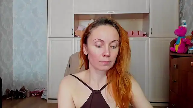 Snapshot of BrightBurst chatting on March 2025 11:39:02 AM BrightBurst online show from March 2025 11:39:02 AM