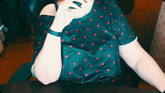 AlisaHot55 online show from November 2025 05:28:01 PM