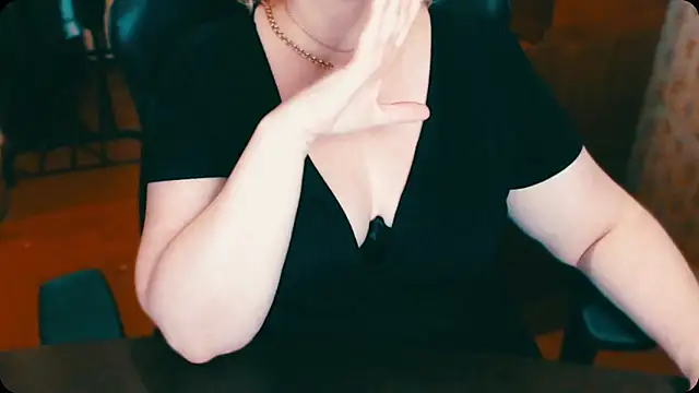 AlisaHot55 online show from March 2025 04:50:01 PM