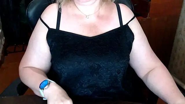 AlisaHot55 online show from June 2026 05:41:02 PM